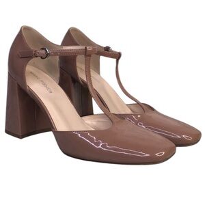 Marc Fisher CYRENE T-STRAP PUMP SZ 9.5 Women's Tan Heels